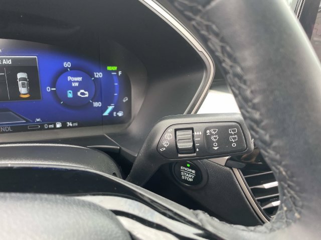 Used 2022 Ford Escape SEL w/ Technology Package FWD image 38