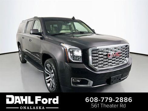 Used 2018 GMC Yukon XL Denali w/ Open Road Package AWD/4WD image 1