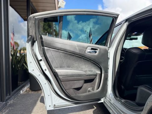 Used 2022 Dodge Charger SRT Hellcat image 17