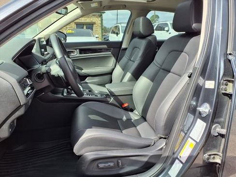 Used 2024 Honda Civic Touring image 10