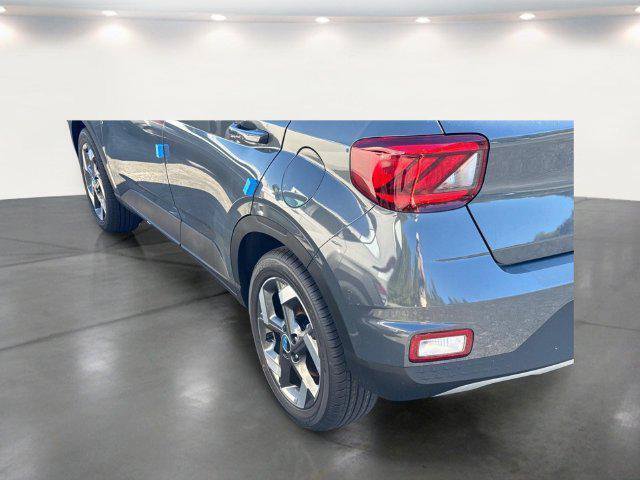 New 2026 Hyundai Venue SEL FWD image 19