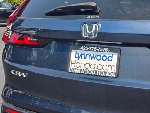 Used 2023 Honda CR-V EX-L image 12