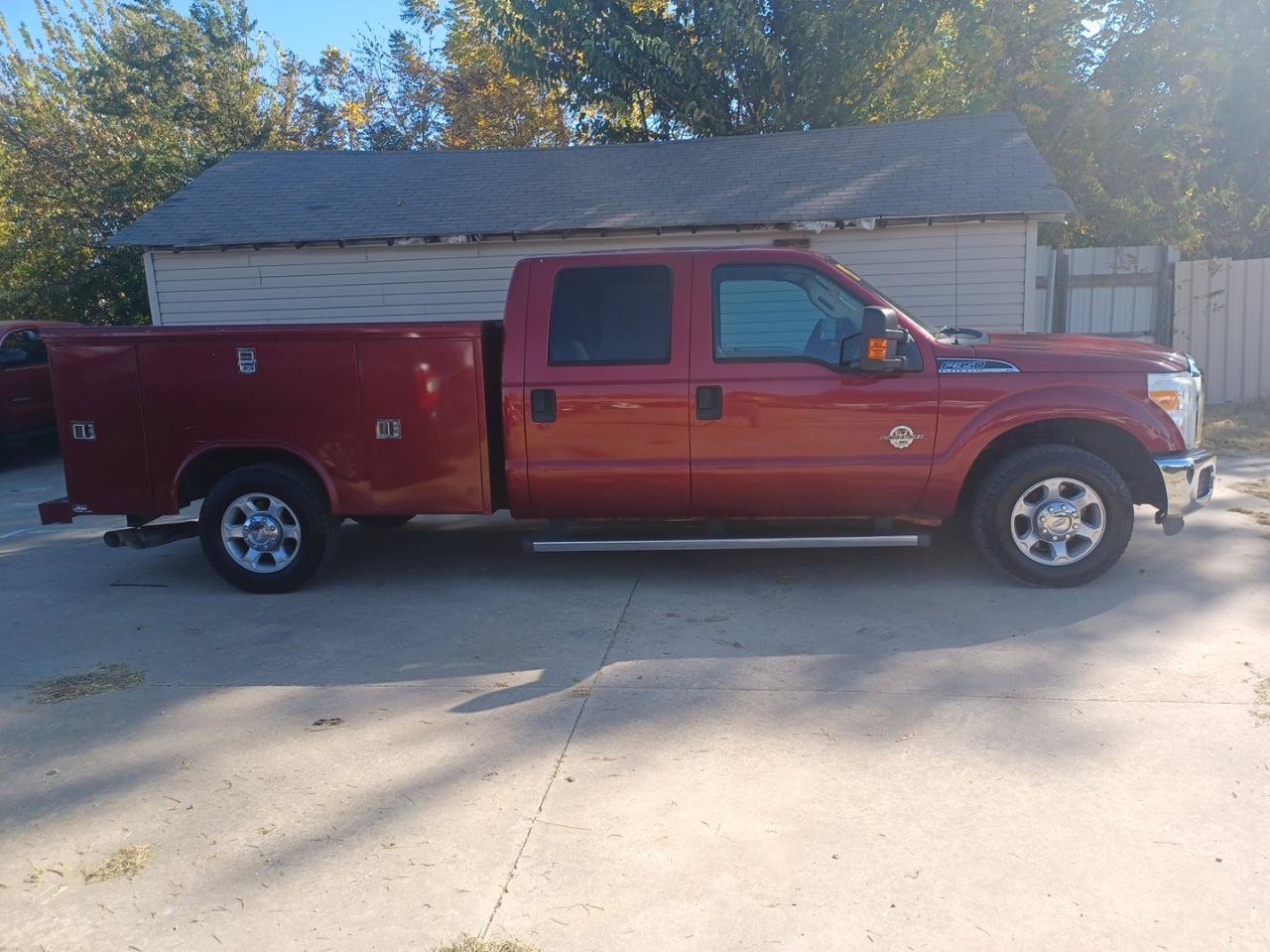 Used 2014 Ford F350 XLT RWD image 4
