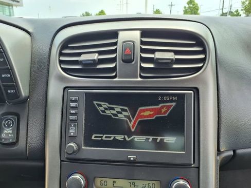 Used 2007 Chevrolet Corvette Coupe w/ Preferred Equipment Group RWD image 22