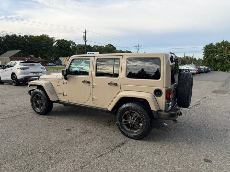 Used 2016 Jeep Wrangler Unlimited Sahara AWD/4WD image 4