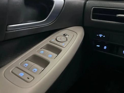 Used 2021 Hyundai Sonata SEL FWD image 16