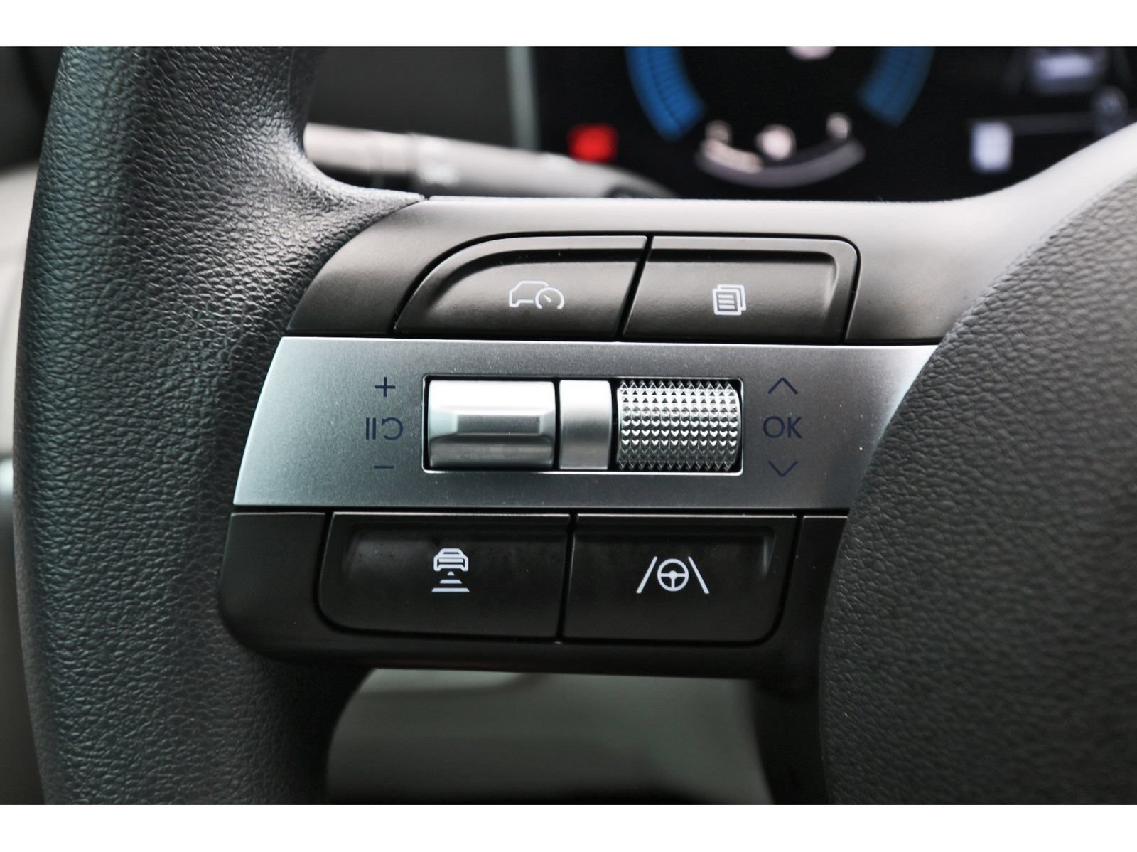 Certified 2026 Hyundai Tucson SE FWD image 17