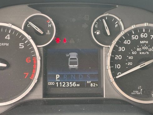 Used 2017 Toyota Tundra SR5 w/ SR5 Upgrade Package image 11