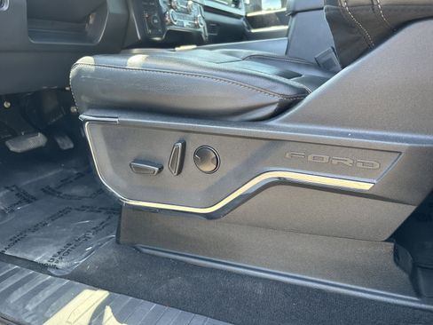 Used 2023 Ford F250 Lariat w/ Sport Appearance Package AWD/4WD image 10