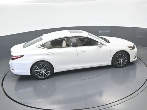 Used 2025 Lexus ES 350 w/ Premium Package FWD image 53