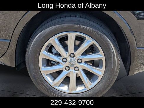 Used 2020 Buick Envision Essence FWD image 11