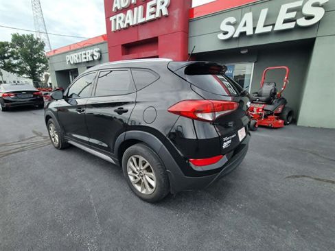 Used 2017 Hyundai Tucson SE w/ SE Popular Package 02 FWD image 8