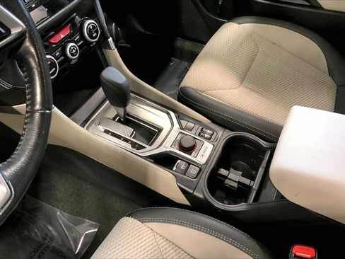 Used 2019 Subaru Forester Premium image 16