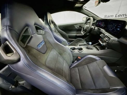 Certified 2024 Ford Mustang Dark Horse RWD image 27