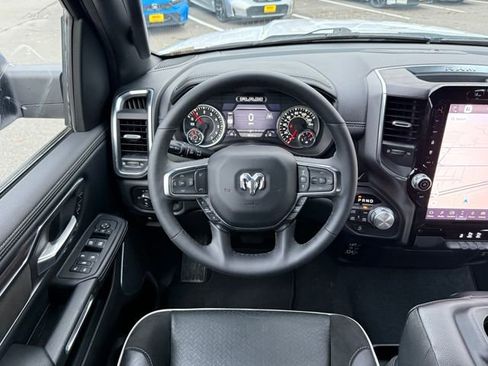 Used 2025 RAM 1500 Laramie image 20