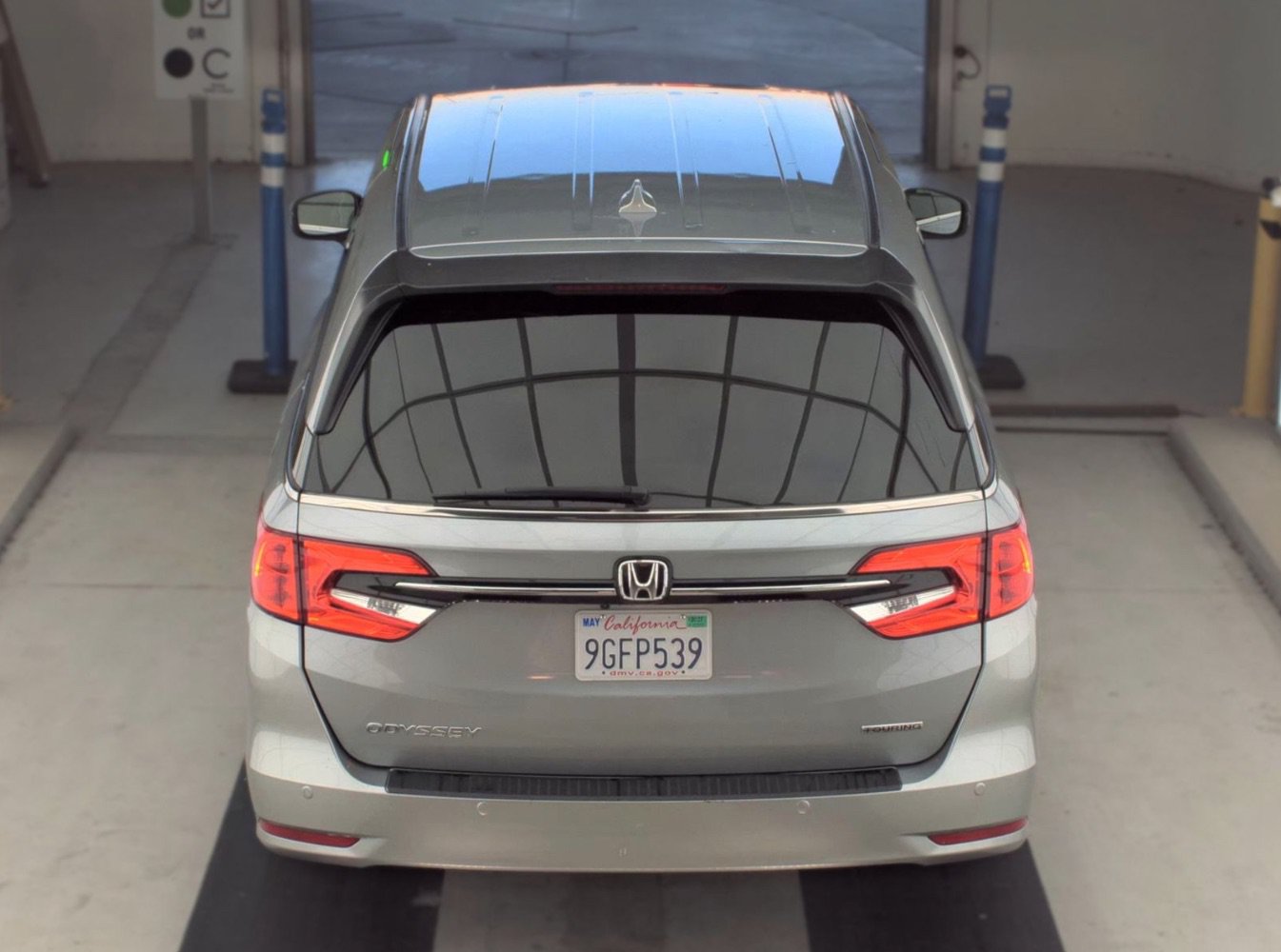 Used 2023 Honda Odyssey Touring image 5