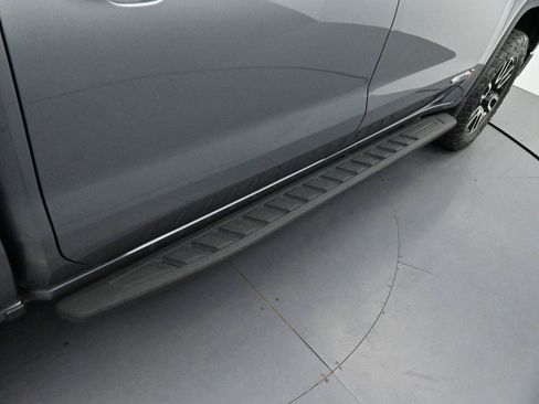 Used 2021 GMC Sierra 1500 AT4 w/ AT4 Premium Package AWD/4WD image 9