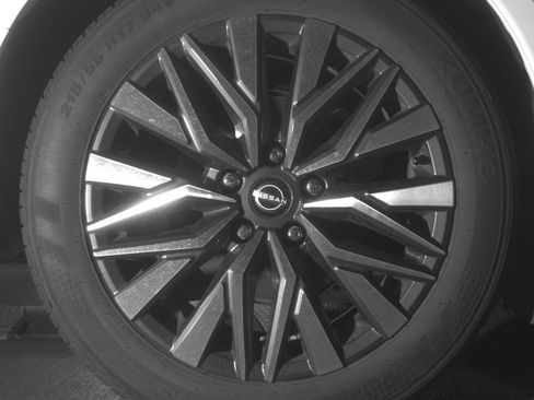 Used 2025 Nissan Altima 2.5 SV image 15