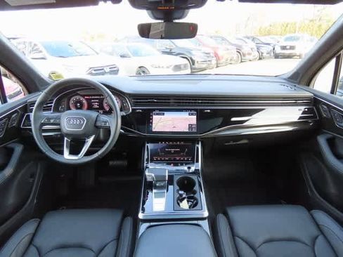 Used 2025 Audi Q7 3.0T Prestige w/ Prestige Package image 20