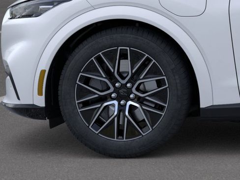 New 2026 Ford Mustang Mach-E Premium image 19