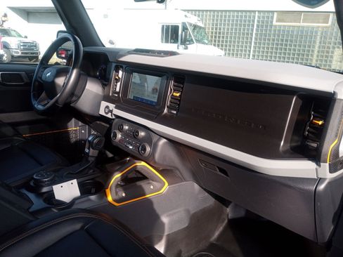 Used 2021 Ford Bronco Badlands AWD/4WD image 27