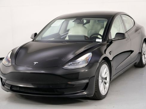 Used 2021 Tesla Model 3 Long Range image 44