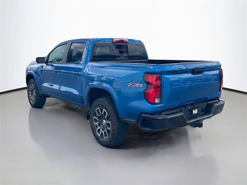 Certified 2023 Chevrolet Colorado Z71 w/ Z71 Convenience Package 2 image 5