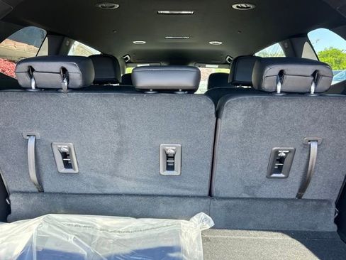 New 2026 GMC Acadia Elevation w/ Black Edition AWD/4WD image 15