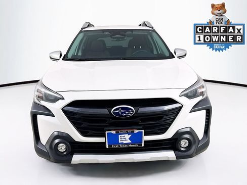 Used 2023 Subaru Outback Touring AWD/4WD image 2