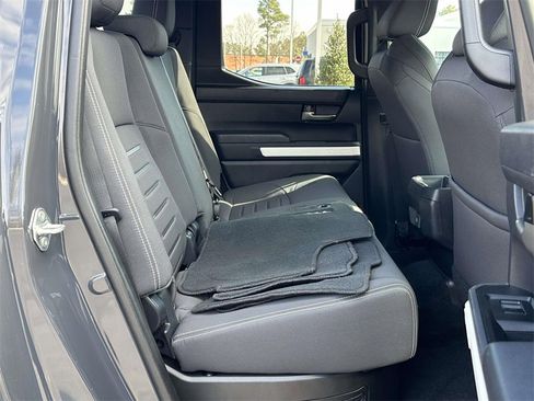 Used 2024 Toyota Tacoma TRD Sport image 7