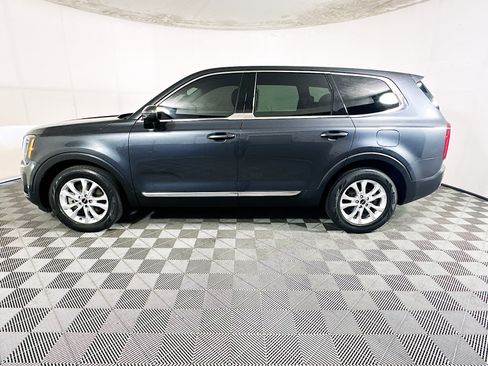 Used 2022 Kia Telluride LX FWD image 6