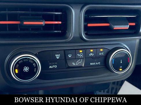 Used 2023 Ford Maverick XLT w/ Equipment Group 300A Standard image 16