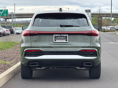 Used 2025 Audi Q5 Premium w/ Convenience Package AWD/4WD image 4