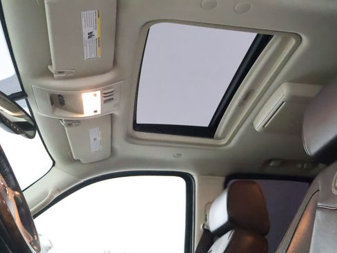Used 2014 Cadillac Escalade Platinum AWD/4WD image 42
