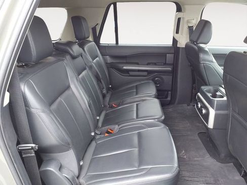 Used 2024 Ford Expedition Max XLT AWD/4WD image 13