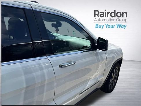 Used 2018 Jeep Grand Cherokee Limited w/ Luxury Group II AWD/4WD image 8