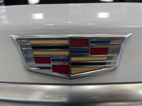 Certified 2025 Cadillac XT6 Premium Luxury w/ Technology Package image 40