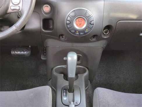 Used 2013 Nissan Cube 1.8 SL w/ Interior Designer Pkg image 16