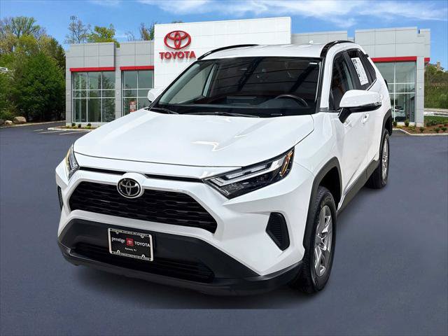 Certified 2025 Toyota RAV4 XLE AWD/4WD image 1