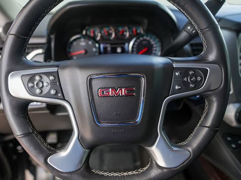 Used 2018 GMC Yukon SLT w/ HD Trailering Package RWD image 15