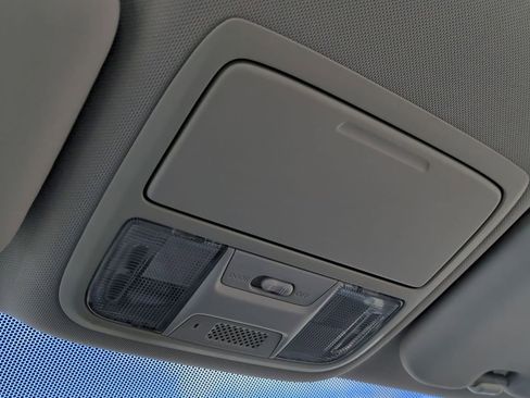 Used 2012 Honda CR-V LX image 30