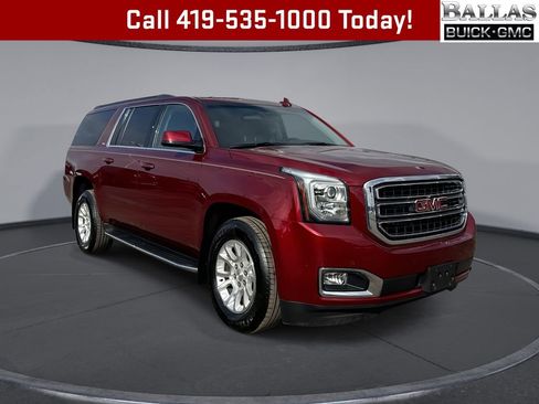 Certified 2017 GMC Yukon XL SLT w/ Open Road Package image 1