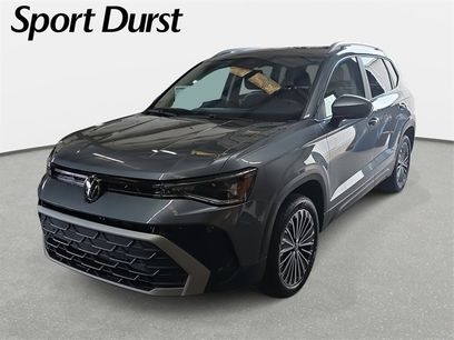 New 2025 Volkswagen Taos SE