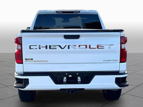 Used 2024 Chevrolet Silverado 1500 Custom RWD image 5