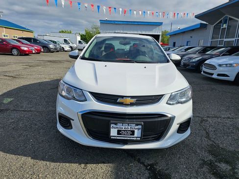 Used 2019 Chevrolet Sonic Premier image 2