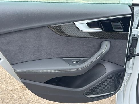 Used 2025 Audi S5 Premium Plus image 16