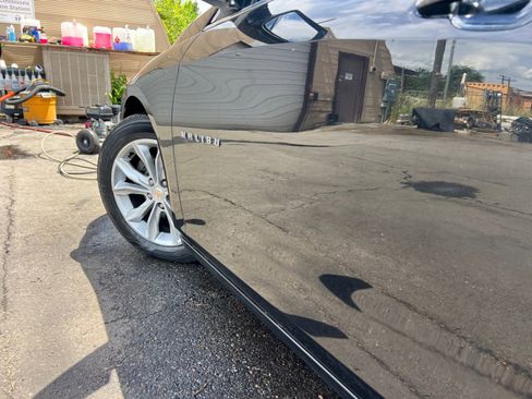 Used 2024 Chevrolet Malibu LT FWD image 28