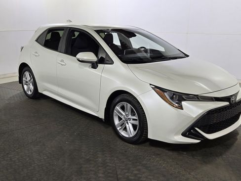 Used 2019 Toyota Corolla SE image 1