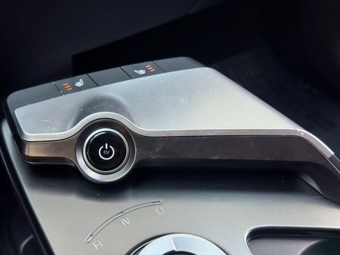 Used 2022 Kia EV6 Light RWD image 28