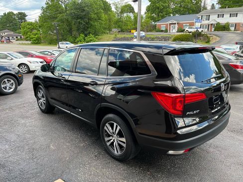 Used 2016 Honda Pilot EX image 9
